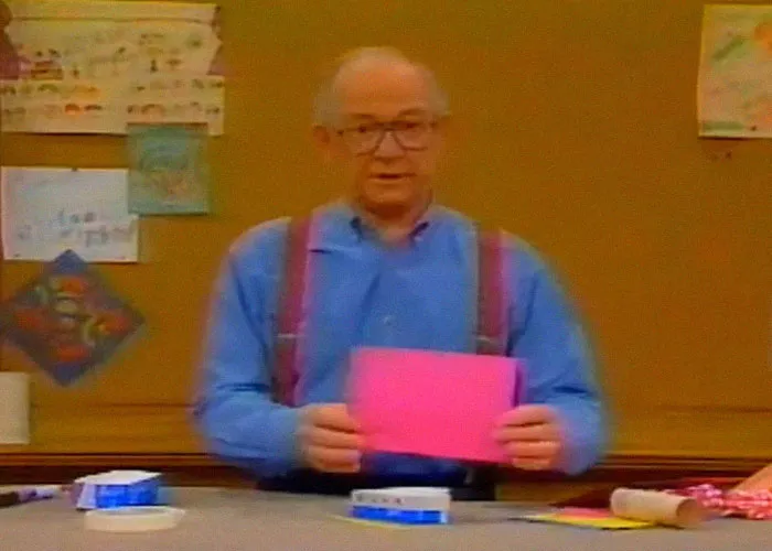 50 “Normal” Things People Still Find Bizarre Or Wrong