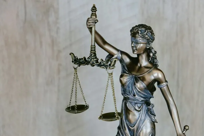 Paradox Of The Court