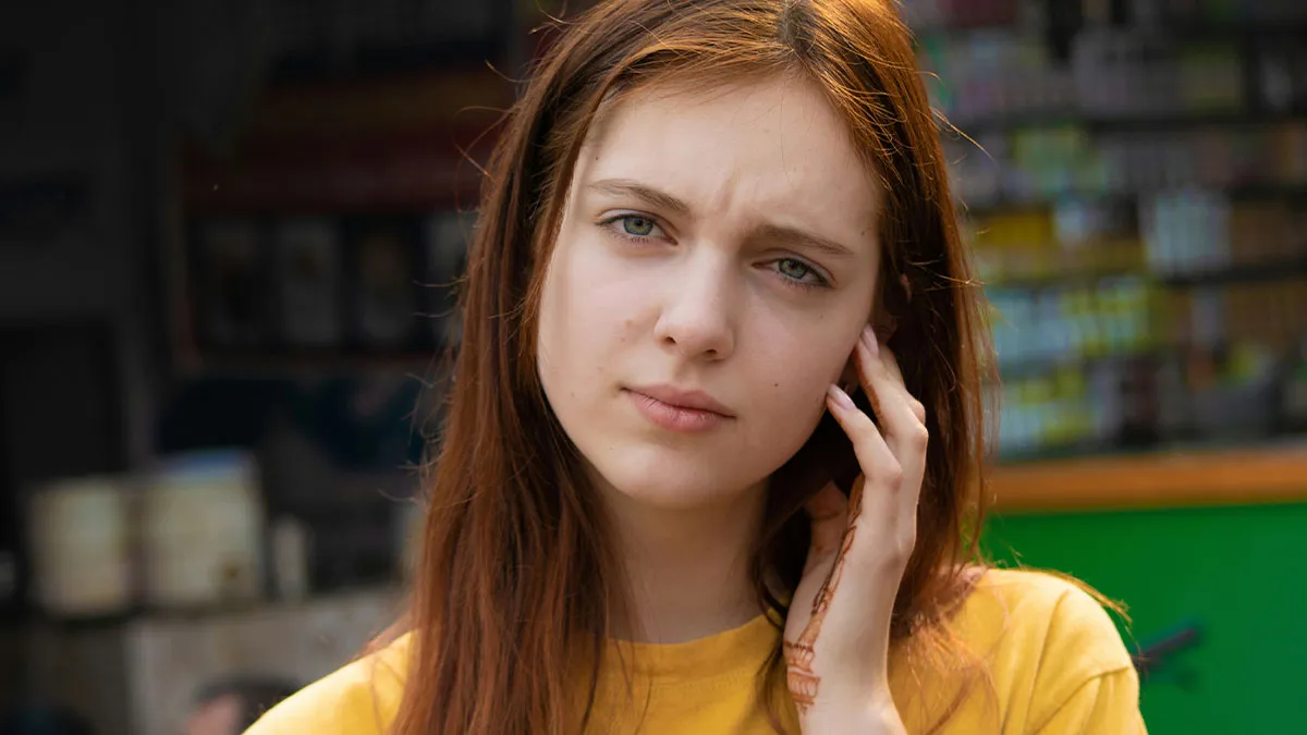 GF Treated Like Meal Ticket By BF Of 2 Years, Thinks About Leaving Him And Going To Alaska For Work