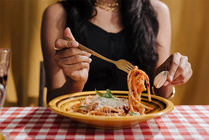 45 Times Dates Went Terribly And Restaurant Staff Had To Witness Them