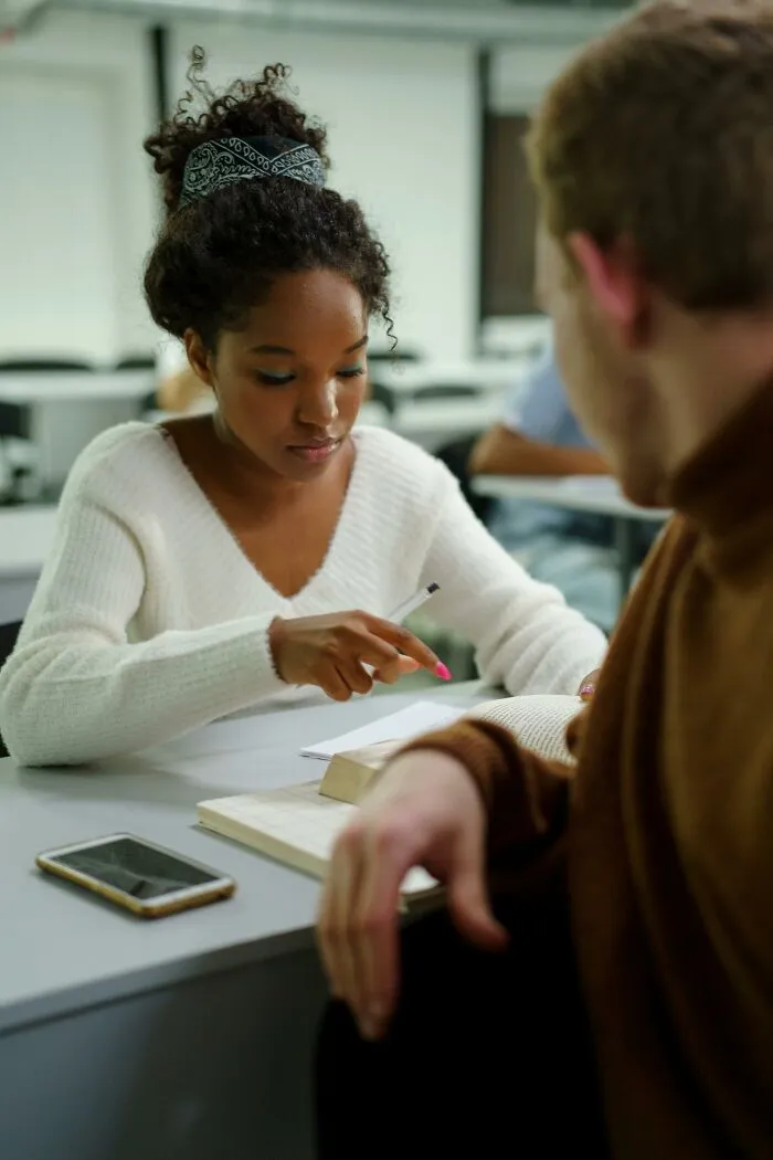 Women Are Sharing Their Experiences With “Nice Guys” And These 40 Are Terrible