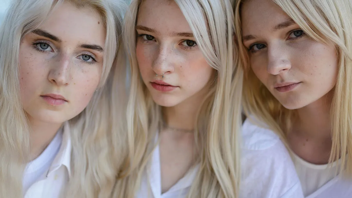 Twins’ Favorite Hobby Is Pushing Their Triplet Out Of Their Bond, Stunned When She’s Had Enough