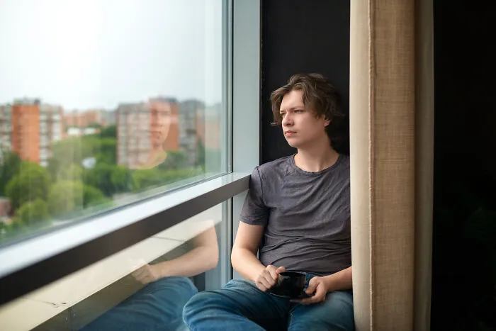 “I Could Have Avoided 2 Decades Of Hell”: 40 Of The Deepest Secrets Parents Kept From Their Kids