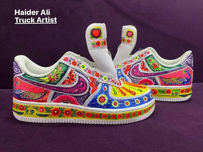 50 Times Artist Transformed Ordinary Objects Into Eye-Catching Pieces Of Art