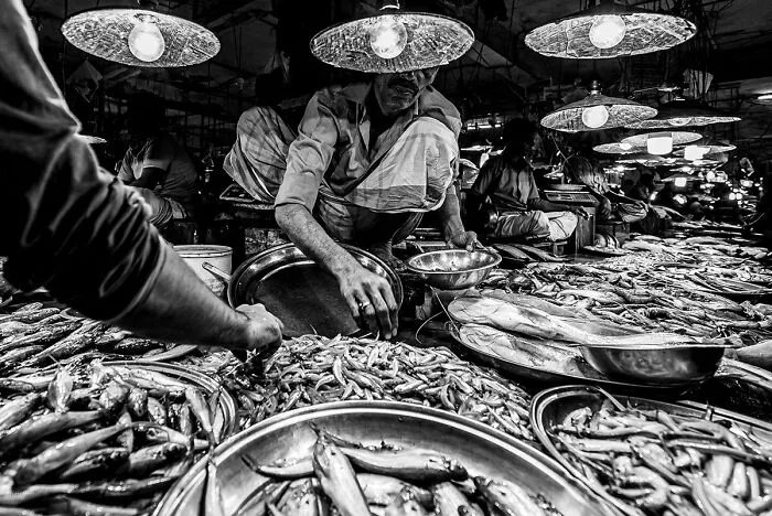 50 Unscripted Street Photos That Show The World The Way It Is By Joseph Cheung