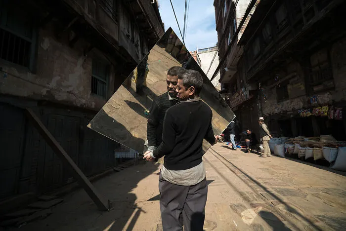 50 Unscripted Street Photos That Show The World The Way It Is By Joseph Cheung