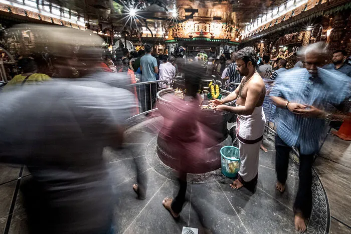 50 Unscripted Street Photos That Show The World The Way It Is By Joseph Cheung