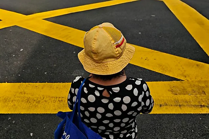 50 Unscripted Street Photos That Show The World The Way It Is By Joseph Cheung
