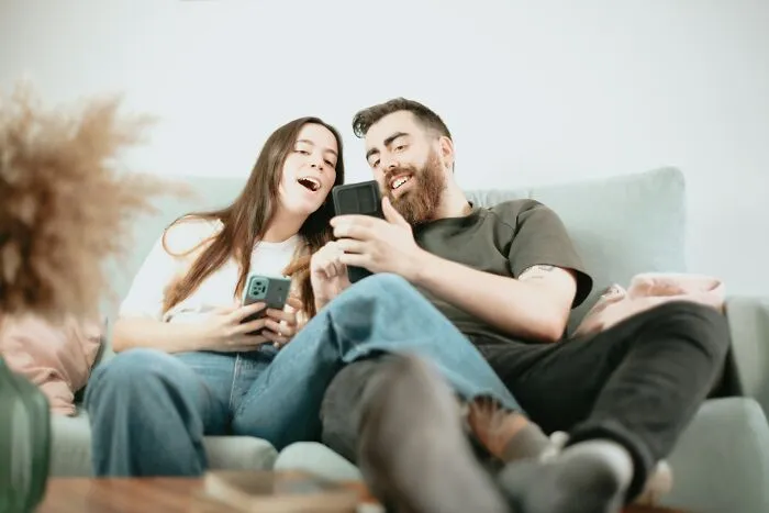 People Might Not Realize That These 40 Of Their Behaviors Scream That They’re Insecure