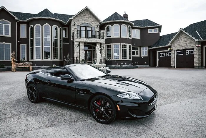 Poor Folks Dated Rich People And Here Are 31 Things They Learned