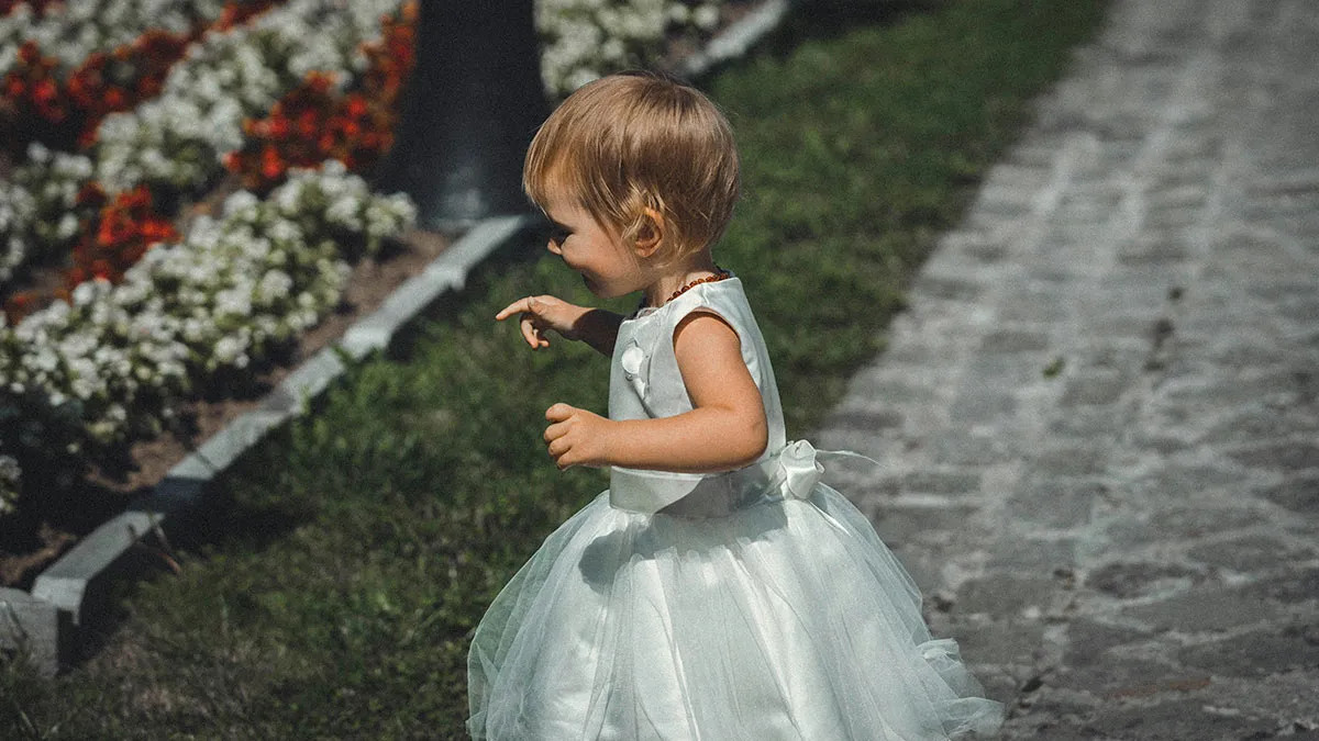 Mom Joins Cousin's Wedding With Her Daughter, Bride's Mom Slams Her For Destroying Their 'Image'