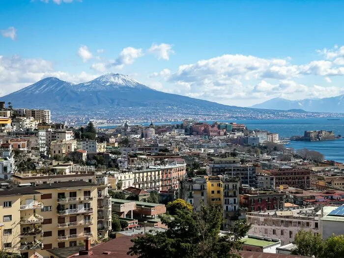 50 Disappointed Tourists Share Travel Destinations From Around The World That Aren’t Worth It