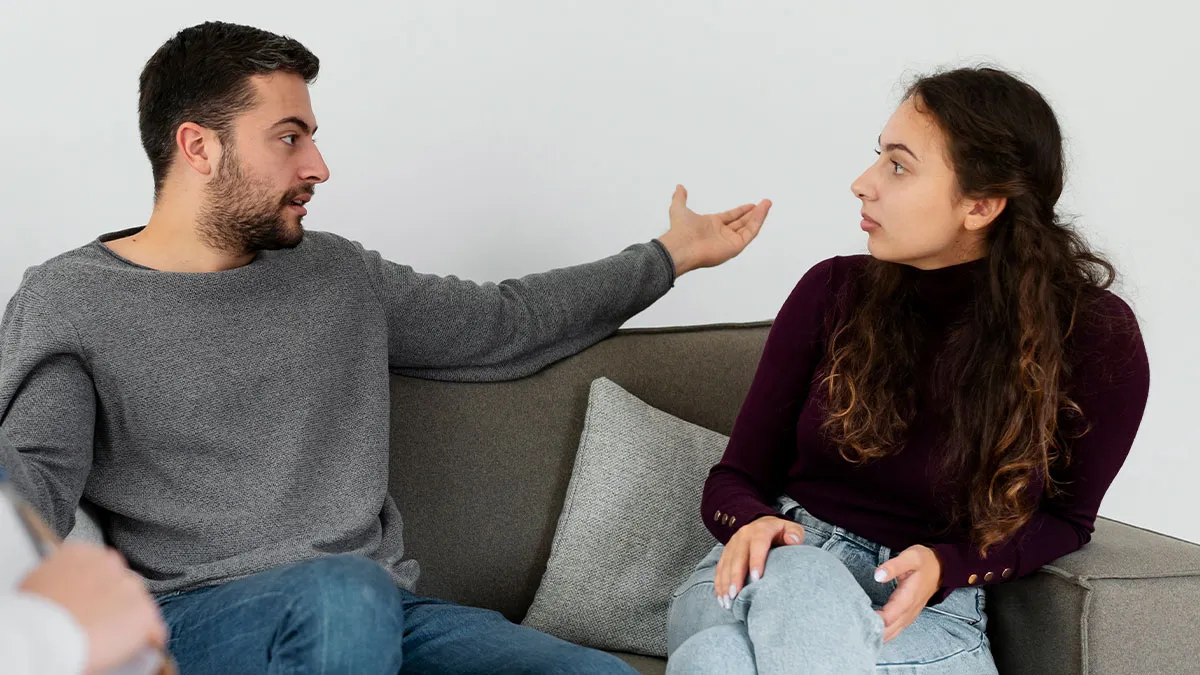 Guy Flips Out Over Pajamas, Girlfriend Responds By Plotting A Quiet Escape: “It’s Been Eye-Opening”