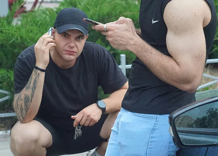 Forget The Bro Code: 50 Times People Did What Was Actually Right