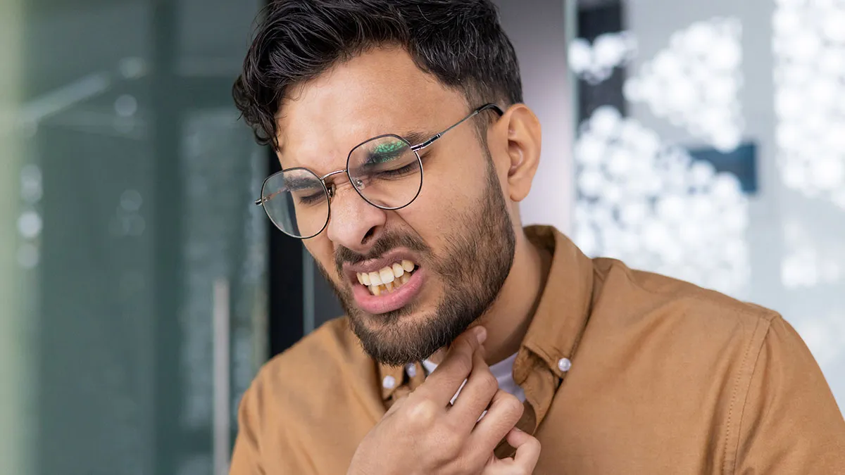 Guy Steals Coworker’s Lunch, Then Screams: "You Tried To Poison Me"