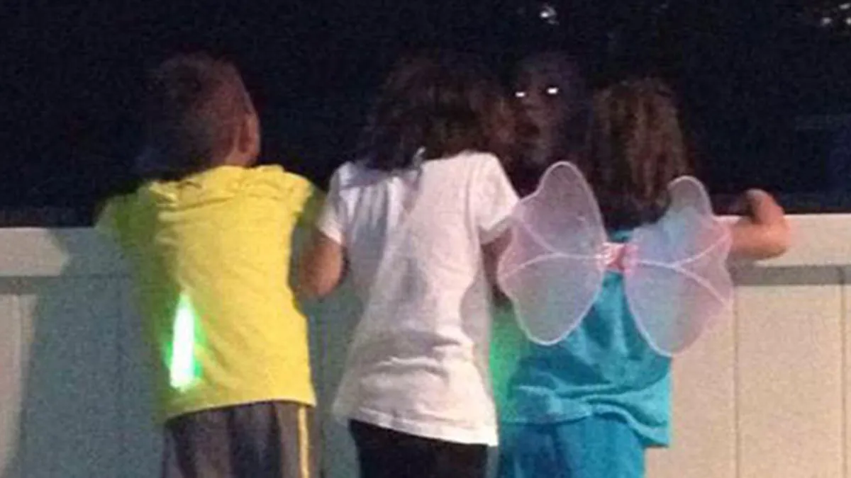 50 Times People Captured Something Unexplainable In A Picture