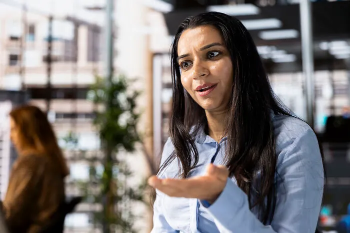 "I Use The Same Technique Now": 37 Peeps Online Debate Smooth Phrases To Use Against Office Liars