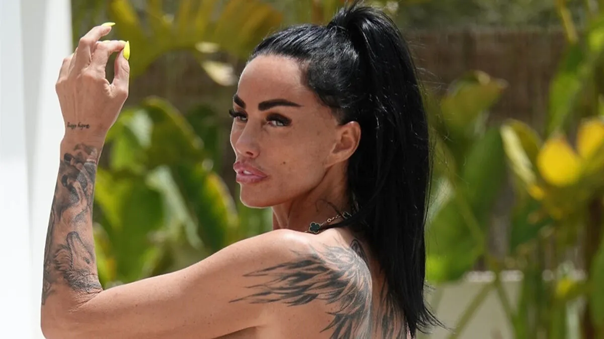 “Is Her Butt Leaking?:” Katie Price Flaunts Results Of Her “Painful” BBL Surgery During Holiday