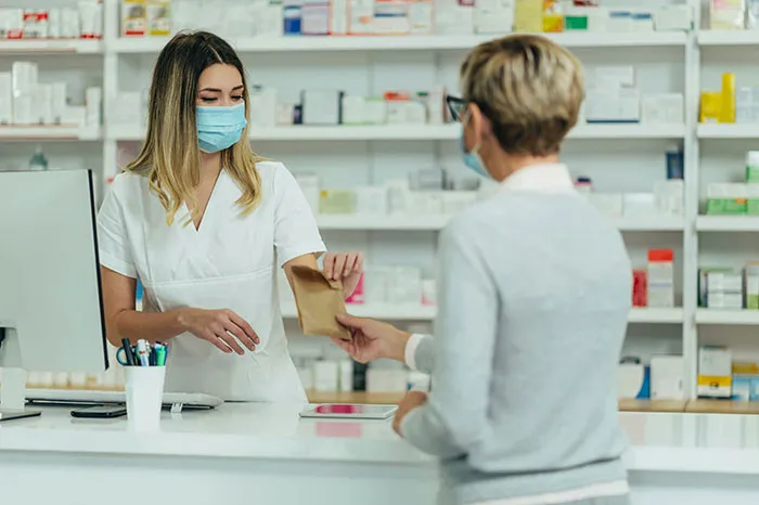 “They Put Duct Tape On Blistered Skin”: 50 Times Doctors Saved Patients From Their DIY Treatments