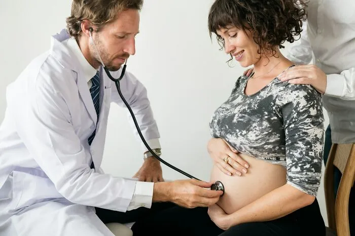 40 Wild Facts About Pregnancy, Birth, And Postpartum That Might Make You Rethink Your Life Choices