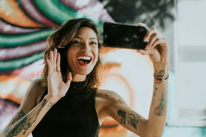 People Might Not Realize That These 40 Of Their Behaviors Scream That They’re Insecure