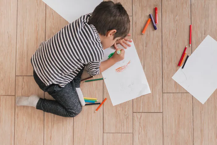 Teachers Online Share 30 Epic And Horrifying Results Of Letting Kids "Draw Anything" In Art Class