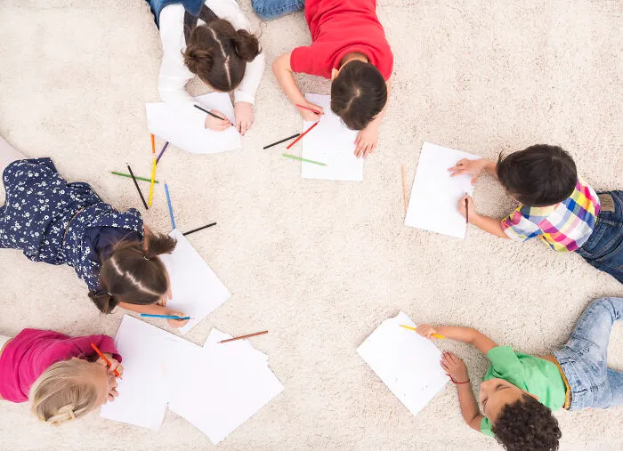 Teachers Online Share 30 Epic And Horrifying Results Of Letting Kids "Draw Anything" In Art Class