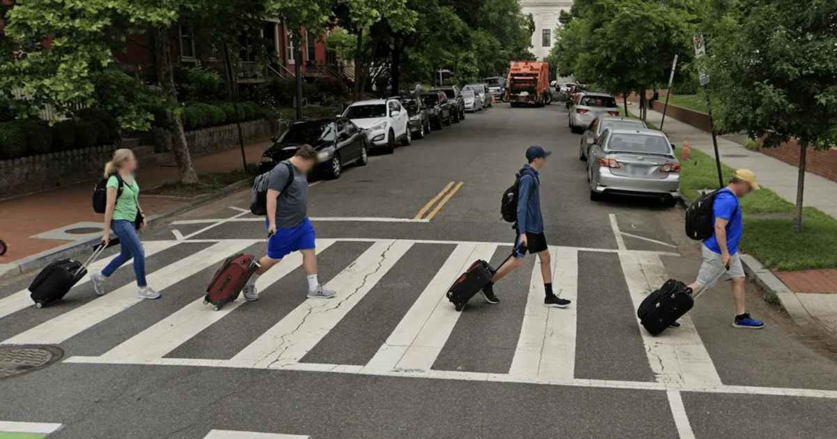Amusing And Ridiculous Screenshots People Just Had To Take While Looking Up Google Maps (New Pics)