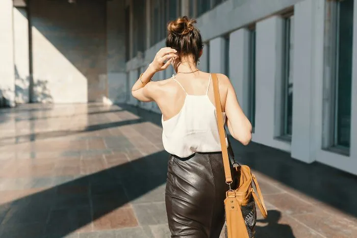 30 Bizarre Things Women Found Out Others Actually Go Through Too