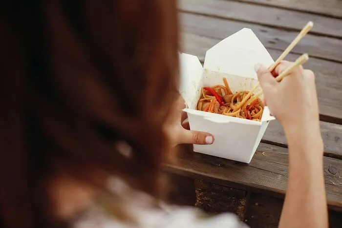 Non-Japanese People Who Live In Japan Reveal What Are The Cons Of Living There (33 Examples)
