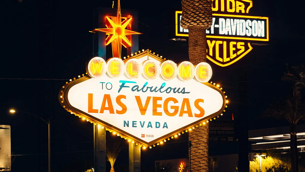 Employee Derided For Skipping Out On Vegas Adult Club, He Lets Manager’s Wife In On The Secret