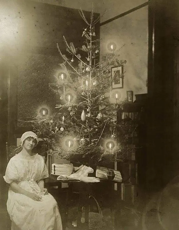 A Victorian Era Candle-Lit Christmas Tree (Late 1800s)