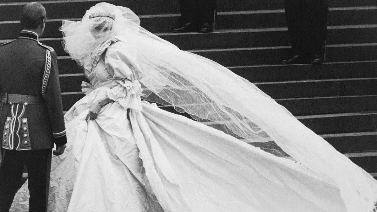 26 Quiet Acts Of Rebellion That Made Princess Diana A Force In A Cage Of Gold