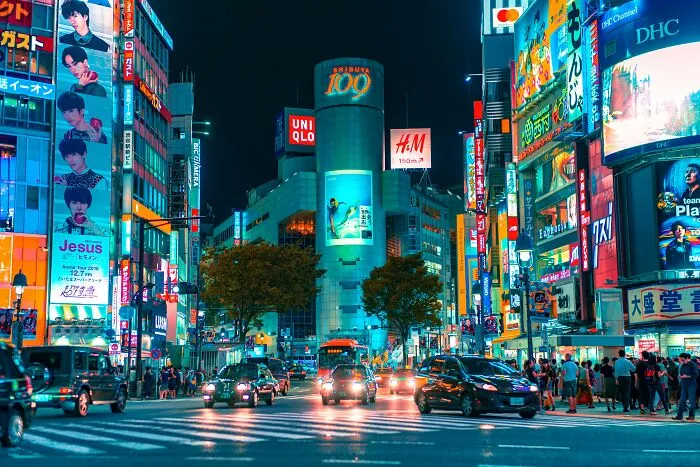 Non-Japanese People Who Live In Japan Reveal What Are The Cons Of Living There (33 Examples)