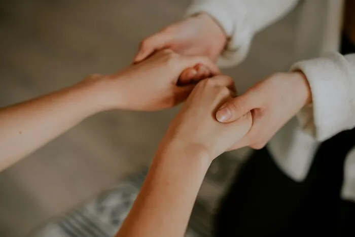 Therapists Reveal The Stories That Quietly Broke Their “No Judgment” Rule