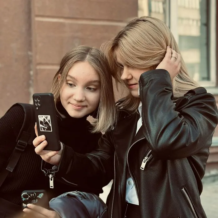 35 People Who Finally Noticed Their ‘Bestie’ Was Very Toxic