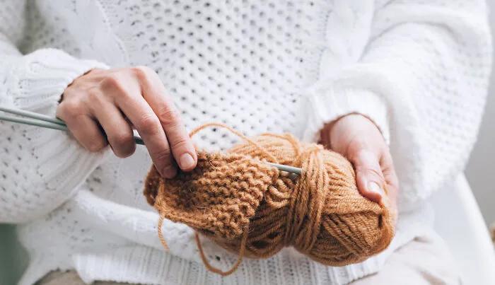 34 Lies That Snowballed So Hard People Had No Choice But To Live With Them