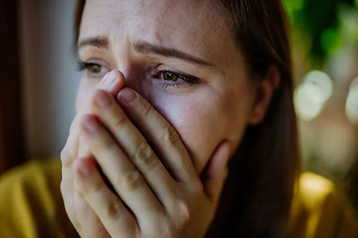 40 People Who Experienced Psychosis Share The Most Terrifying Things They Saw And Felt