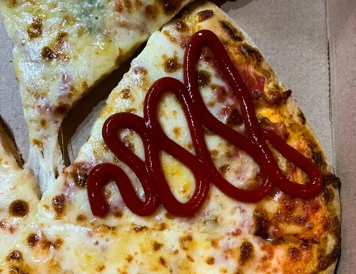Americans Reveal 30 Things Non-Americans Do That Are Like Breaking Spaghetti In Front Of Italians