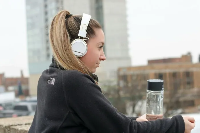 From Slouching To Procrastination, Here Are 37 "Harmless" Habits That Are Actual Disasters