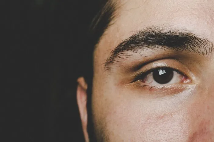 “Feels Wrong And Backwards”: 50 Hospital Workers Share Creepy Moments That Left Them Speechless