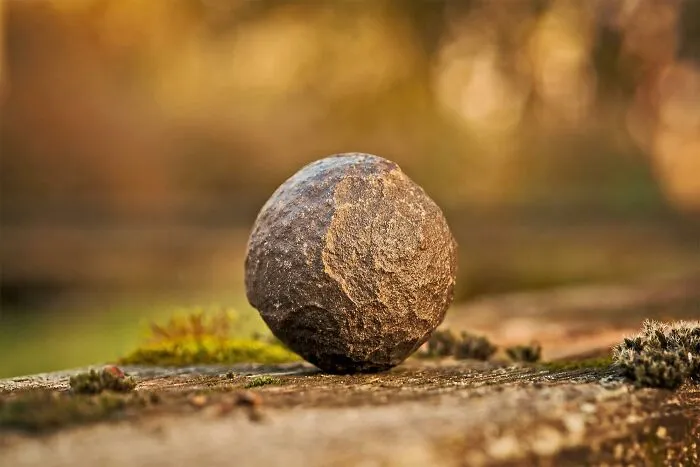 35 Small Gestures Of Kindness And Humility That Made People Instantly More Attractive