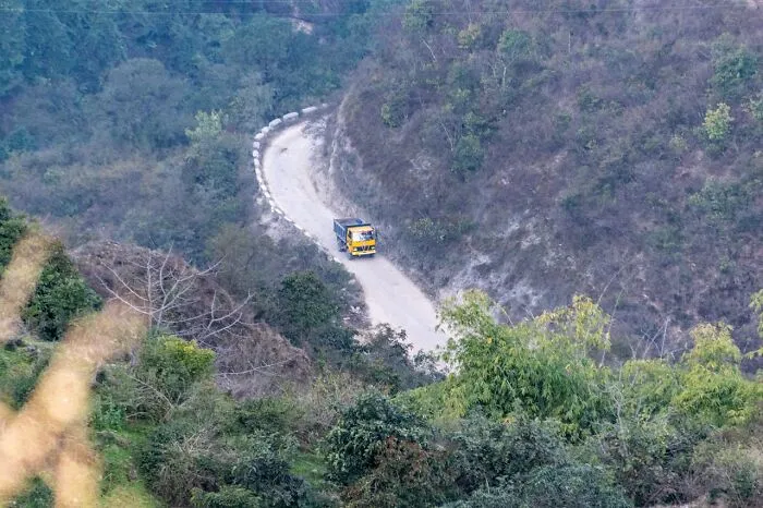 Truck Drivers Shared 35 Of Their Most Memorable Incidents While On The Road