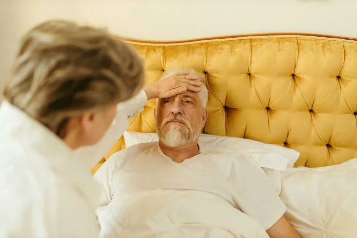 Medical Professionals Share Scary Stories Of Coworkers They Had To Report (32 Stories)