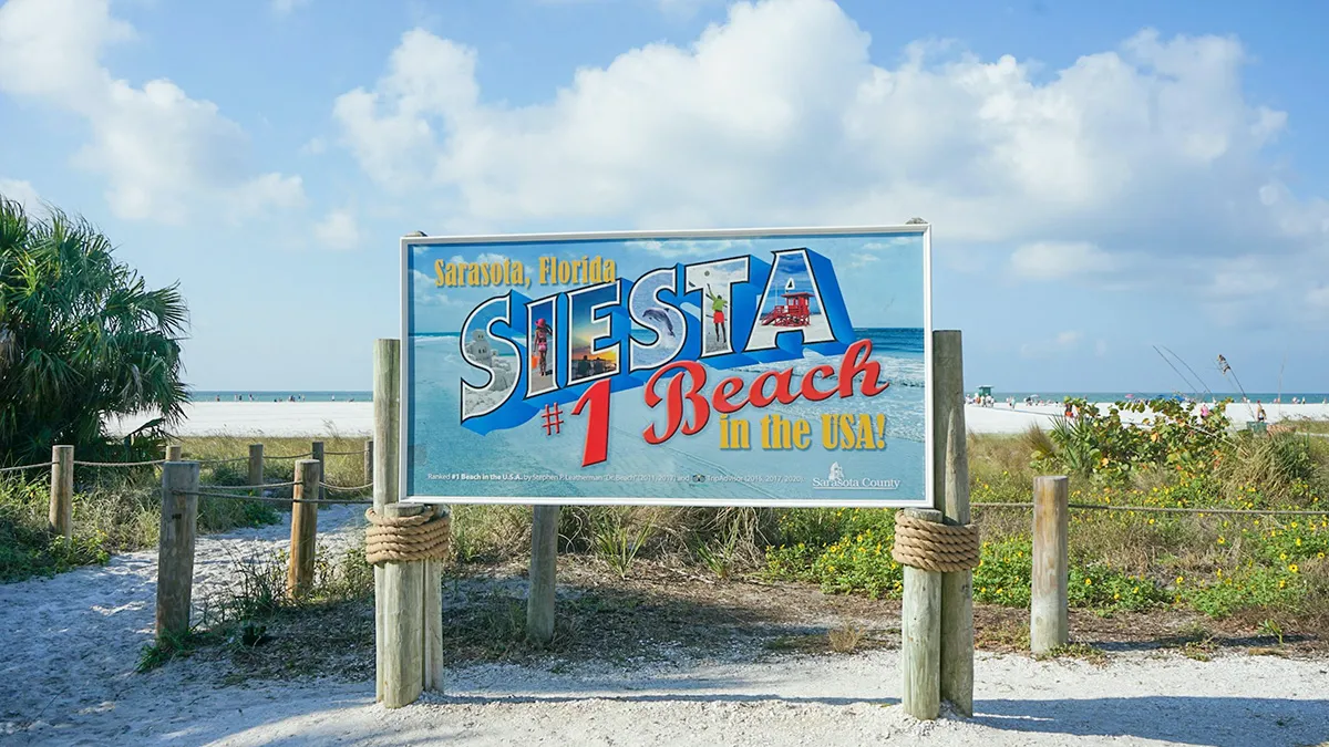 Sun, Sand, And Seriously Good Eats, Here’s How Siesta Key Won Over My Stomach With Its Food Spots