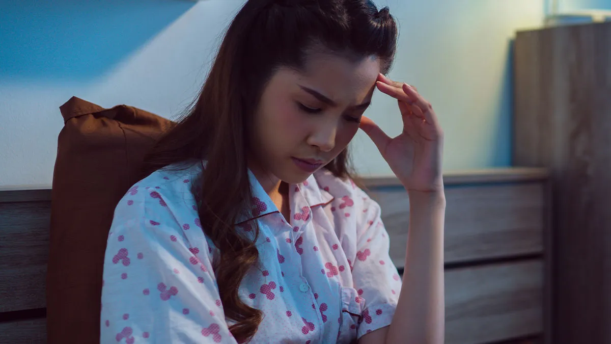 Teen Cracks Under Pressure As Controlling Dad Enforces Insane Routine, Mom Refuses To Step In