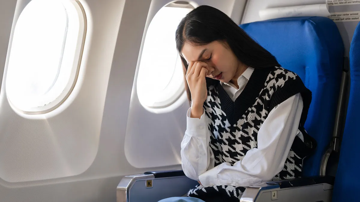 Woman Acts Surprised When Sis And BF Want Flights Reimbursed After Watching Her Kid For 1 Week