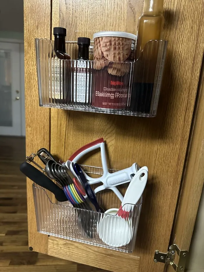 These <a Style="Display:inline;" Href="Https://Www.amazon.com/Storage-Organizer-Stackable-Adhesive-Bathroom/Dp/B0cl4qhynn?ie=utf8&th=1&linkcode=ll1&tag=bpseal-20&linkid=c0793ceea83865ca71e287e04460a266&language=en_us&ref_=as_li_ss_tl" Target="_blank"><span Style="Font: Inherit; Color: #d74b1f;"> Wall Mounted Storage Bins </Span> Are Basically Tiny Apartments For All Those Things That Currently Pay Zero Rent For Taking Up Valuable Surface Space