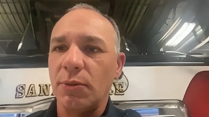 Excapitán de bomberos de Sandy sentenciado a prisión por grabar a adolescentes con cámaras ocultas.