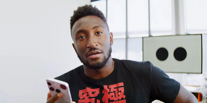 30 YouTubers That Fell Off So Badly Even Their Year Long Fans Left Them